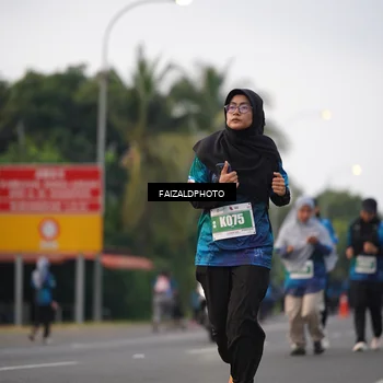 Runner Photo 4451396