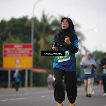 Runner Photo 4451403