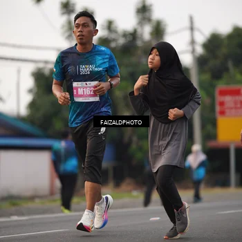 Runner Photo 4451614