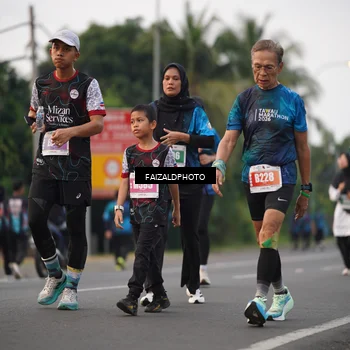 Runner Photo 4451712