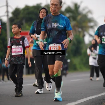 Runner Photo 4451724