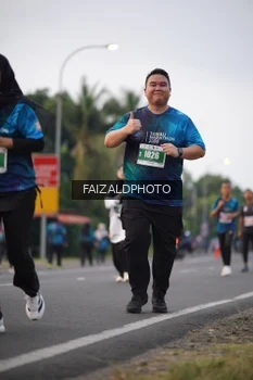 Runner Photo 4451738