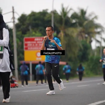 Runner Photo 4451762