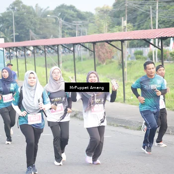 Runner Photo 4451765