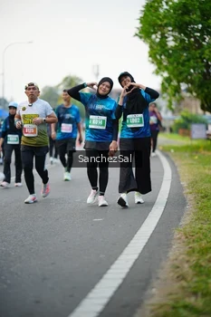Runner Photo 4451987