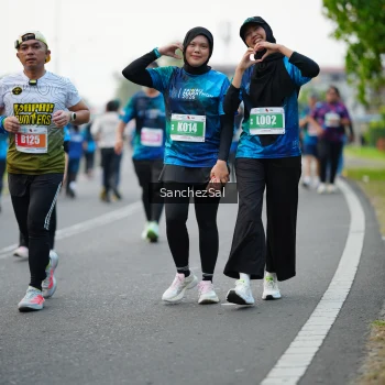 Runner Photo 4452019