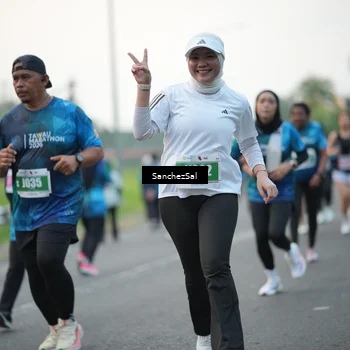 Runner Photo 4452075