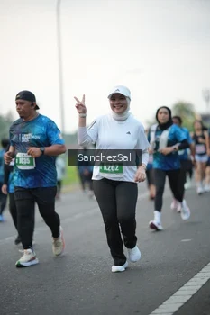 Runner Photo 4452137