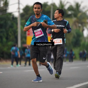 Runner Photo 4452143