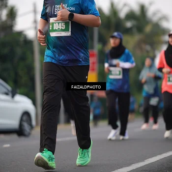 Runner Photo 4452188