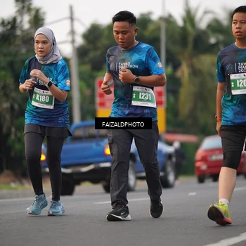 Runner Photo 4452330