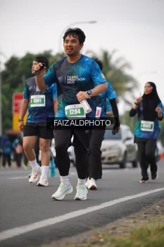 Runner Photo 4452466