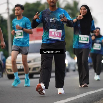 Runner Photo 4452504
