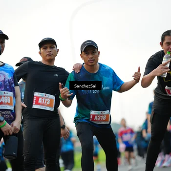Runner Photo 4452541