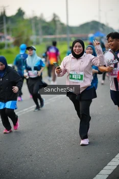 Runner Photo 4452550