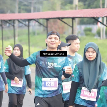Runner Photo 4452641