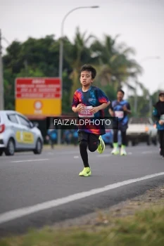 Runner Photo 4452665
