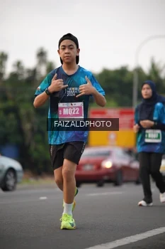 Runner Photo 4452728