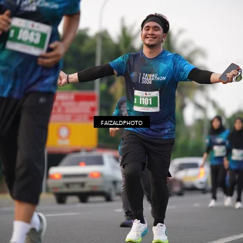 Runner Photo 4452770