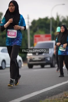 Runner Photo 4452986