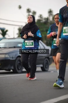 Runner Photo 4452995