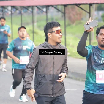 Runner Photo 4453013
