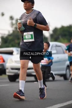 Runner Photo 4453030