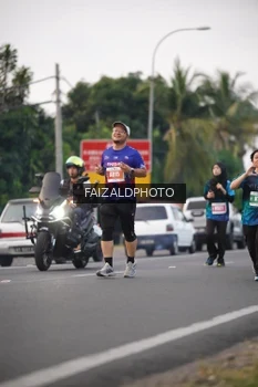 Runner Photo 4453069