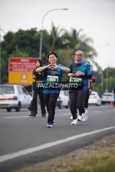 Runner Photo 4453091