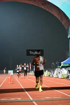 Runner Photo 4453175