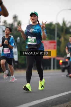 Runner Photo 4453330