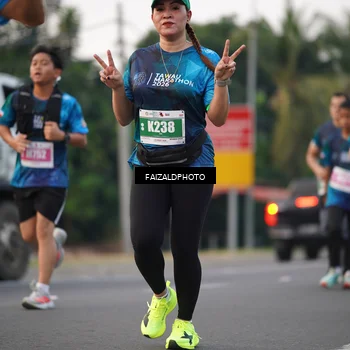 Runner Photo 4453335