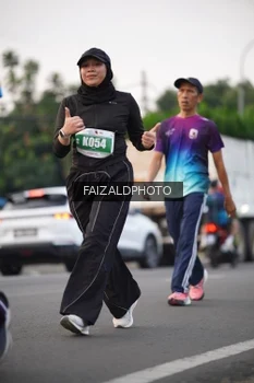 Runner Photo 4453395