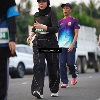 Runner Photo 4453396