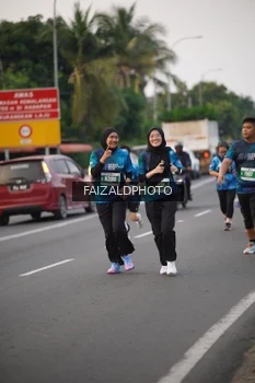 Runner Photo 4453555
