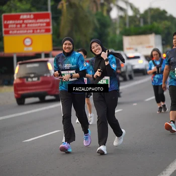 Runner Photo 4453572