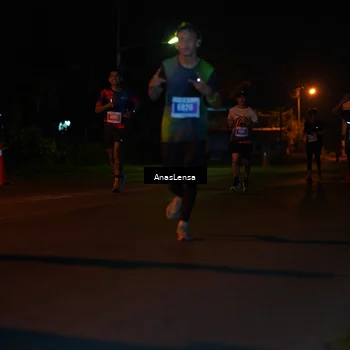 Runner Photo 4453591