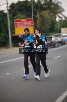 Runner Photo 4453598