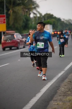 Runner Photo 4453625