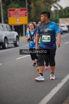 Runner Photo 4453668
