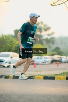 Runner Photo 4453703