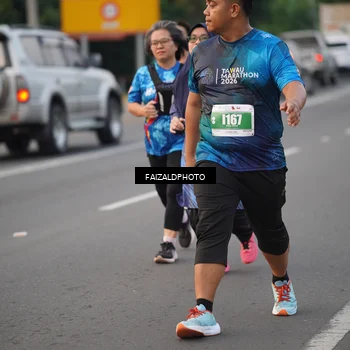 Runner Photo 4453713