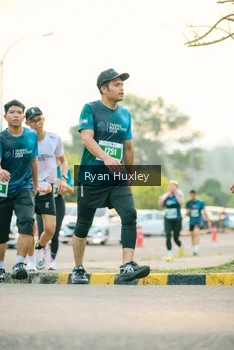 Runner Photo 4453728