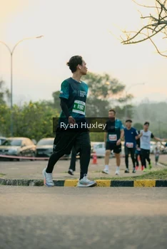 Runner Photo 4453745