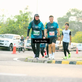 Runner Photo 4453759