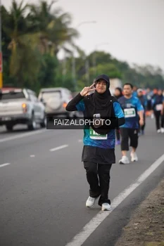 Runner Photo 4453803