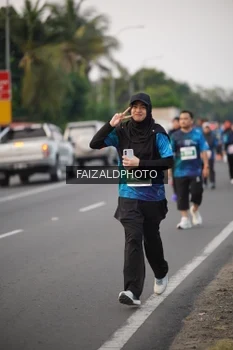 Runner Photo 4453814