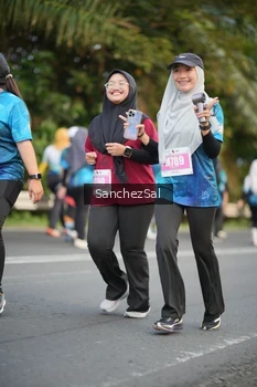 Runner Photo 4453816