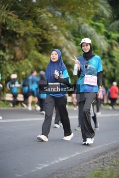 Runner Photo 4453829