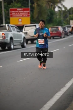 Runner Photo 4453842